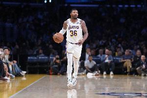火箭连续两年签下前湖人球员，期望斯玛特表现超越DFS